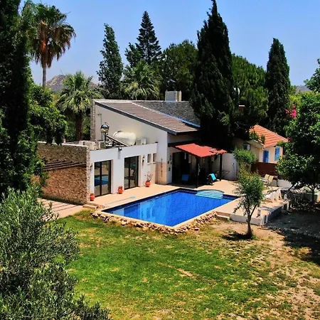 Villa The Stone *